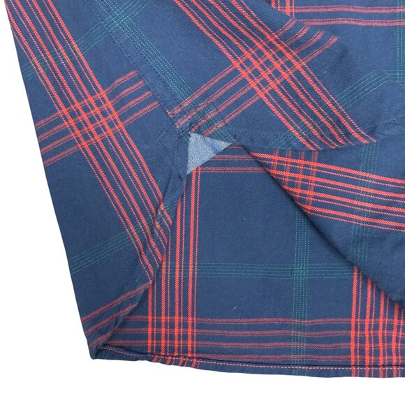 EUC Men's TOMMY HILFIGER Custom Fit Tartan Plaid Button-Down | Size L‎ - Picture 4 of 11